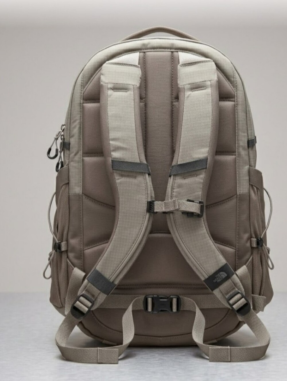 NEW! The North Face Womens Olive Green Borealis Backpack NWT - Picture 2 of 8